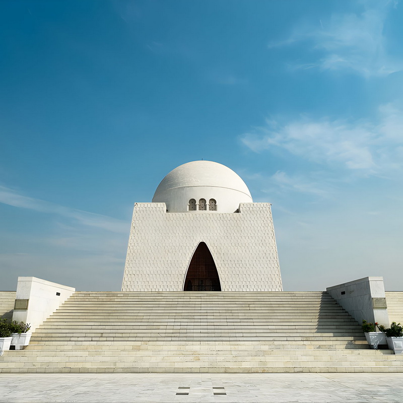 �ͻ�˹̹����Ĺ